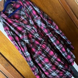 Torrid 2 plaid tunic